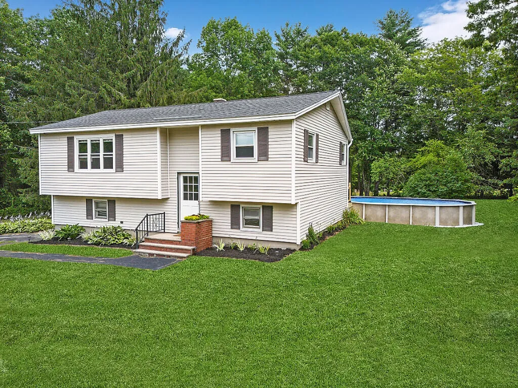 52 Forest Avenue Augusta ME 04330