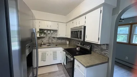 52 Forest Avenue Augusta ME 04330