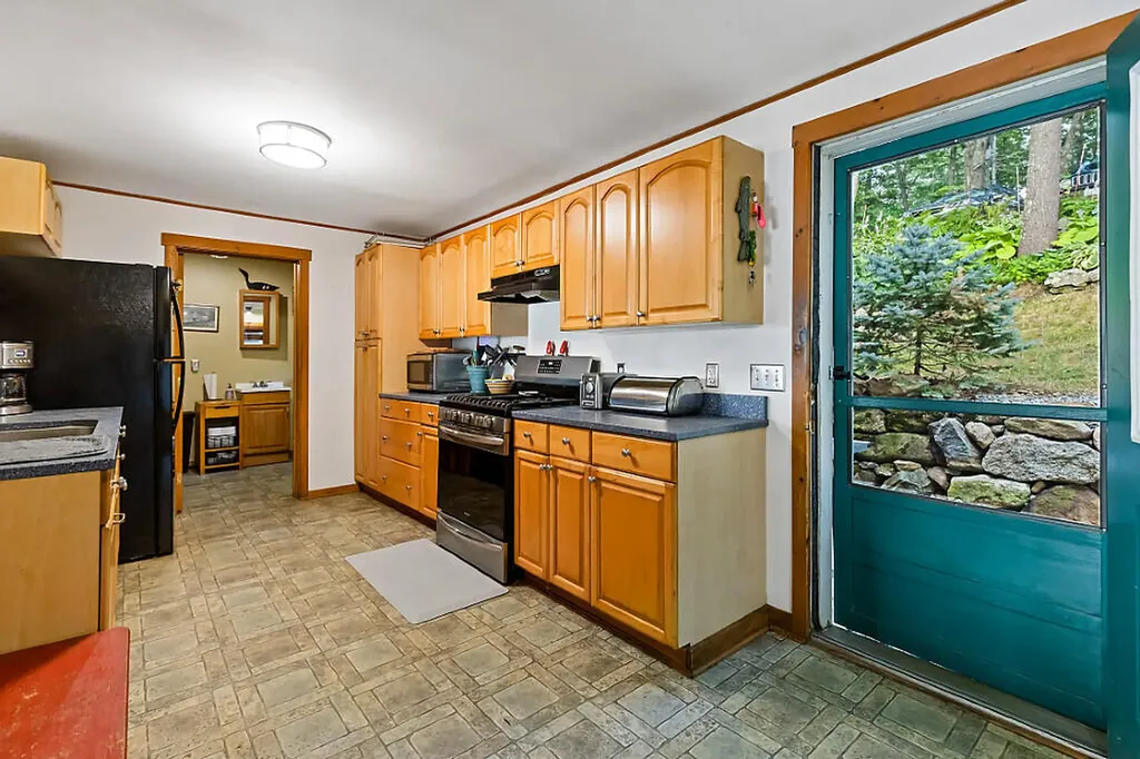 15 Spring Cove Lane Gardiner ME 04345