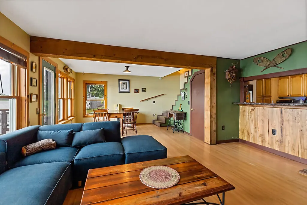 15 Spring Cove Lane Gardiner ME 04345