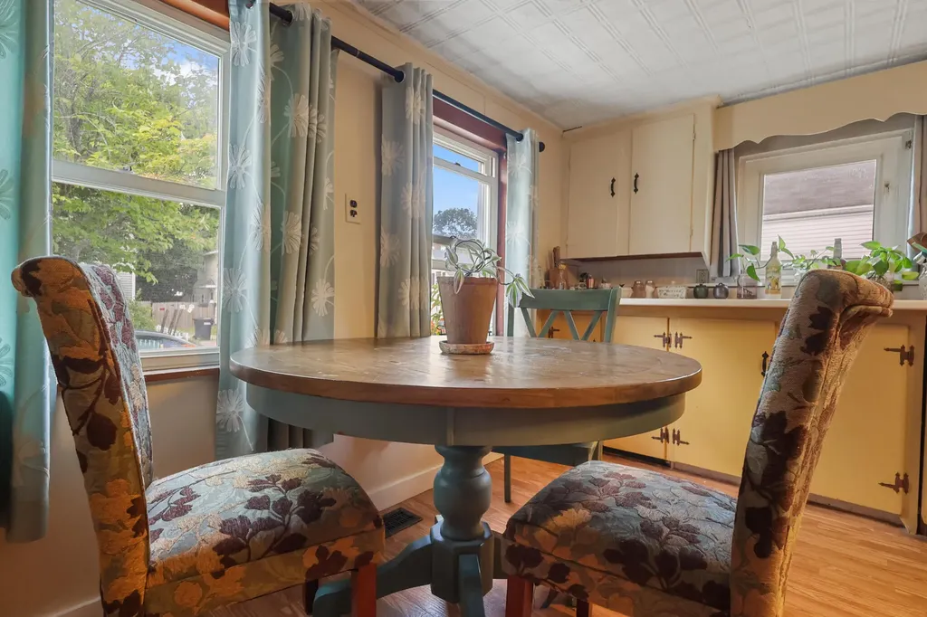 203 Grove Street Bangor ME 04401