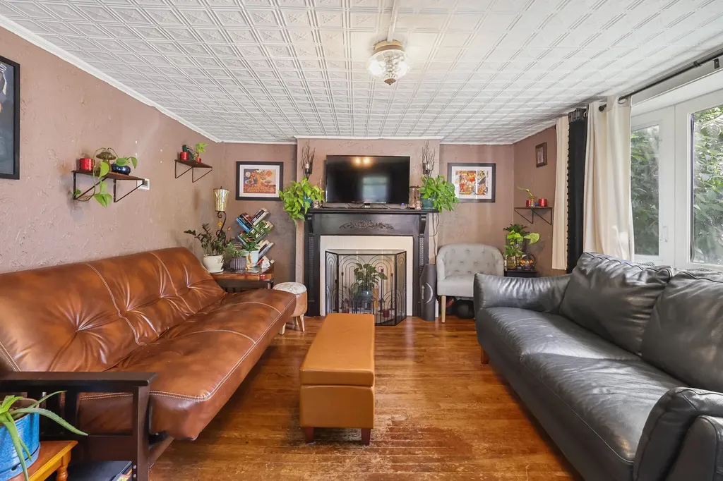 203 Grove Street Bangor ME 04401