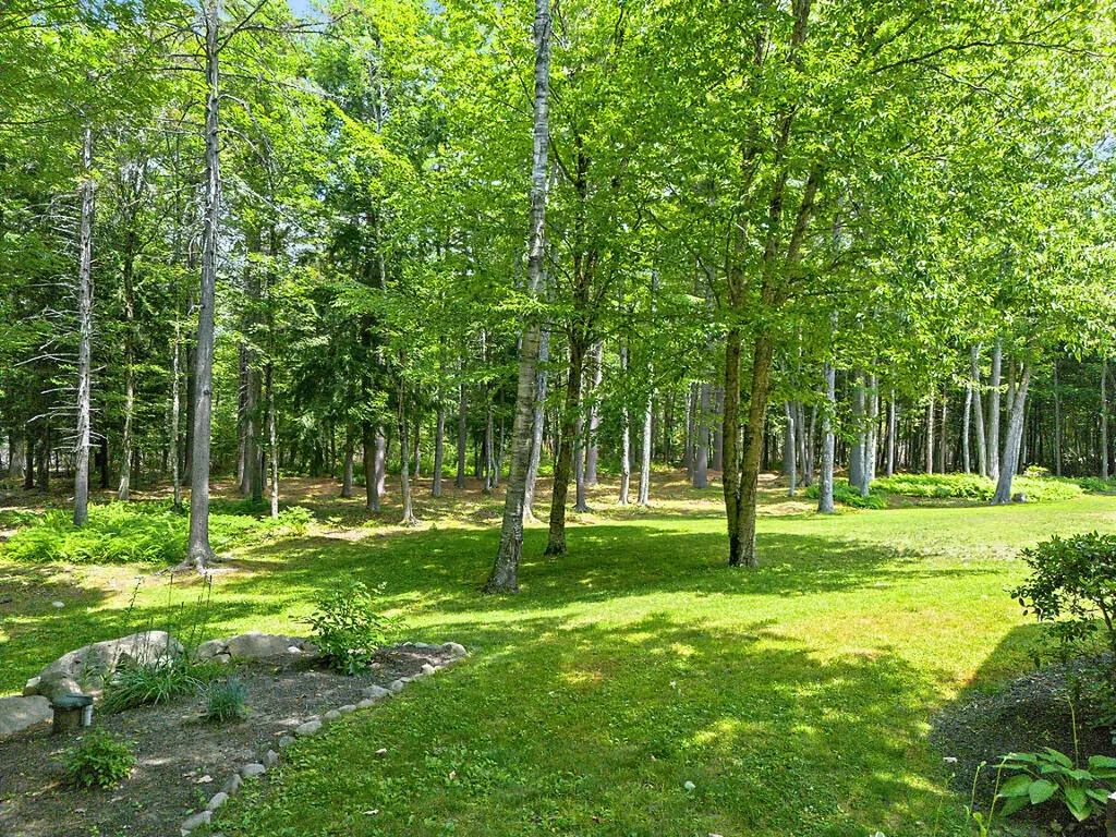 31 Pheasant Run Road Belgrade ME 04917