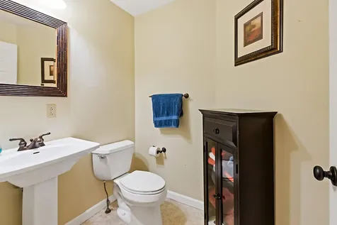 31 Pheasant Run Road Belgrade ME 04917