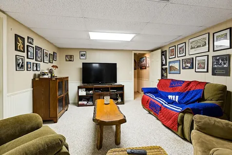 31 Pheasant Run Road Belgrade ME 04917