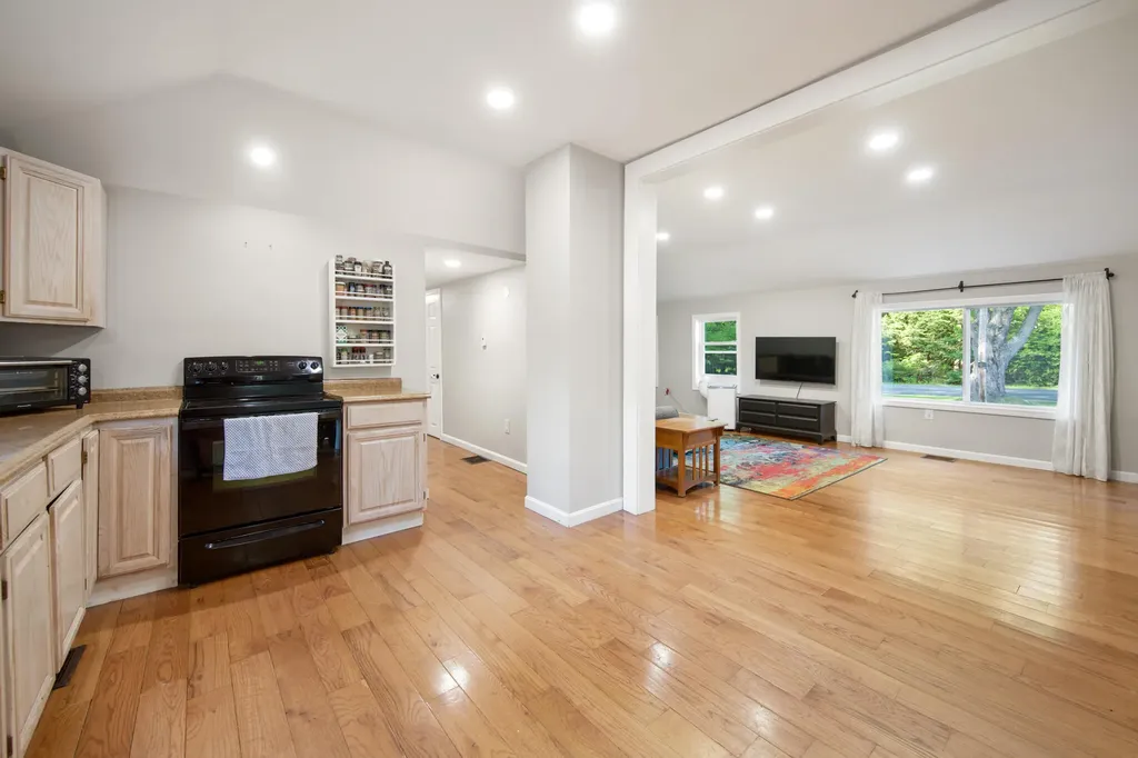 161 Auburn Pownal Road Durham ME 04222