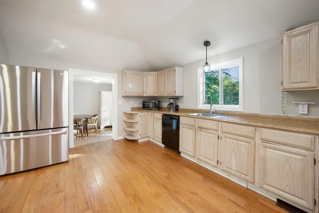 161 Auburn Pownal Road Durham ME 04222