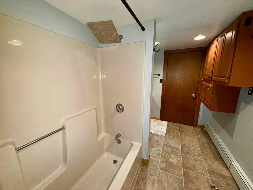 513 S High Street Bridgton ME 04009