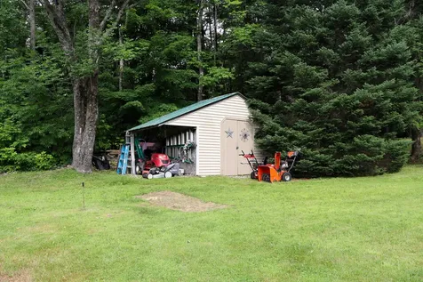 513 S High Street Bridgton ME 04009