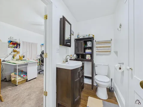 34 Capen Road Gardiner ME 04345