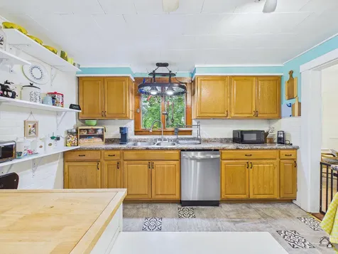 34 Capen Road Gardiner ME 04345