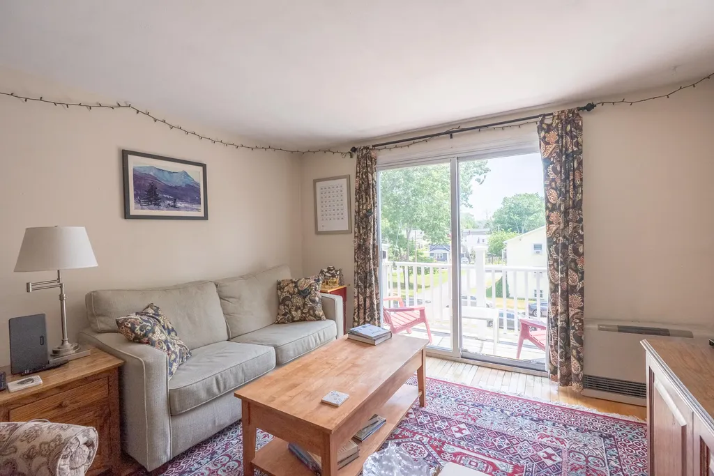 11 Carriage Hill Lane Eliot ME 03903