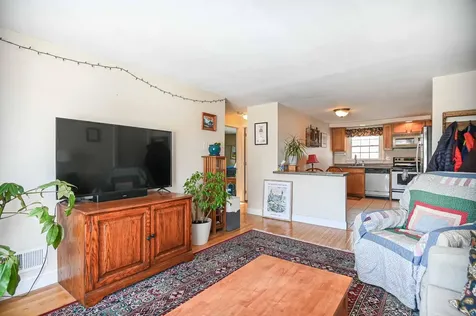 11 Carriage Hill Lane Eliot ME 03903