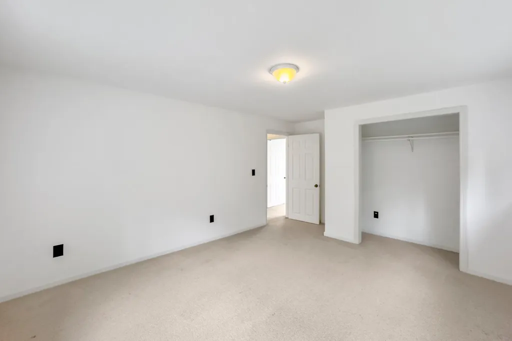 67 Mahalas Lane Owls Head ME 04854