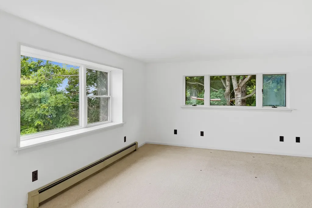 67 Mahalas Lane Owls Head ME 04854