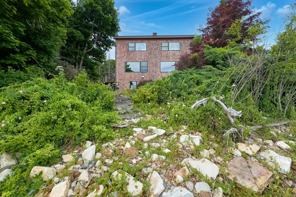 67 Mahalas Lane Owls Head ME 04854