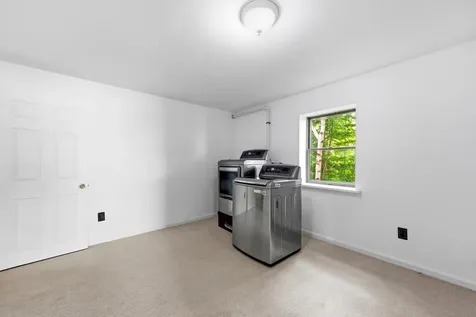 67 Mahalas Lane Owls Head ME 04854