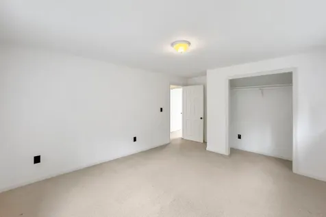 67 Mahalas Lane Owls Head ME 04854