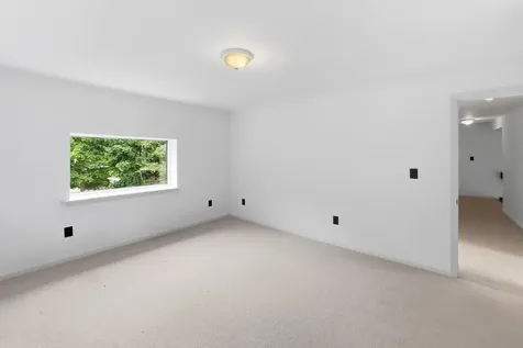 67 Mahalas Lane Owls Head ME 04854