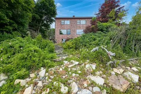 67 Mahalas Lane Owls Head ME 04854