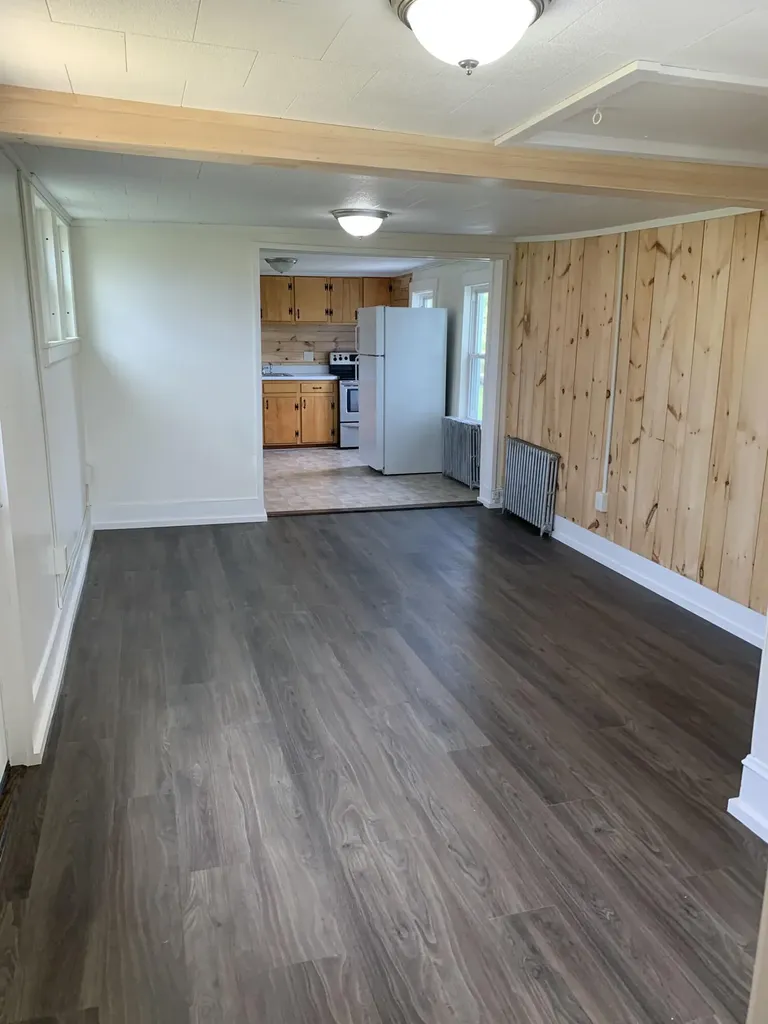 57 Oxford Street Augusta ME 04330