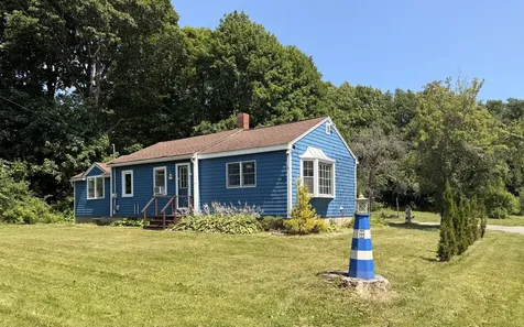 333 Old County Road Rockland ME 04841