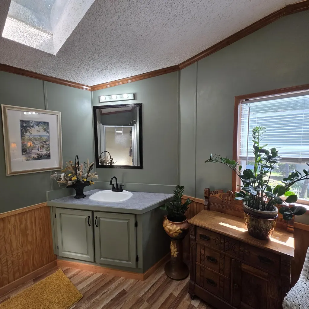 18 Hilltop Court Turner ME 04282