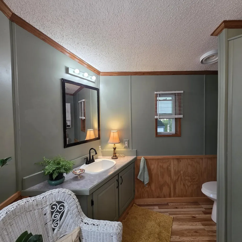 18 Hilltop Court Turner ME 04282