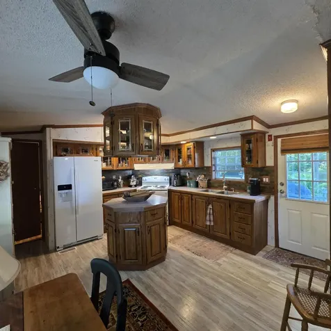 18 Hilltop Court Turner ME 04282