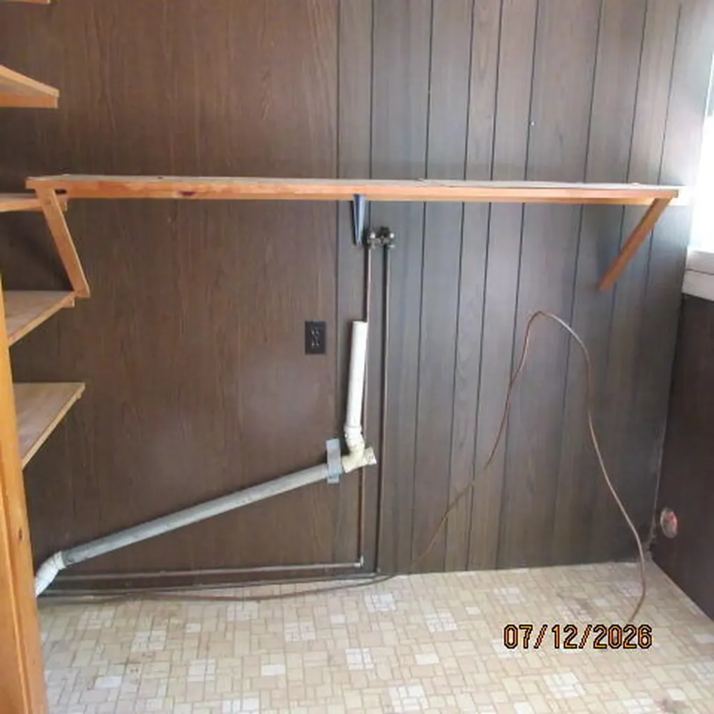 24 Currier Drive Hermon ME 04401