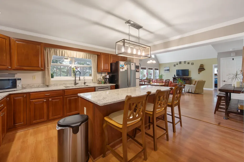 49 Falcon Lane Lamoine ME 04605