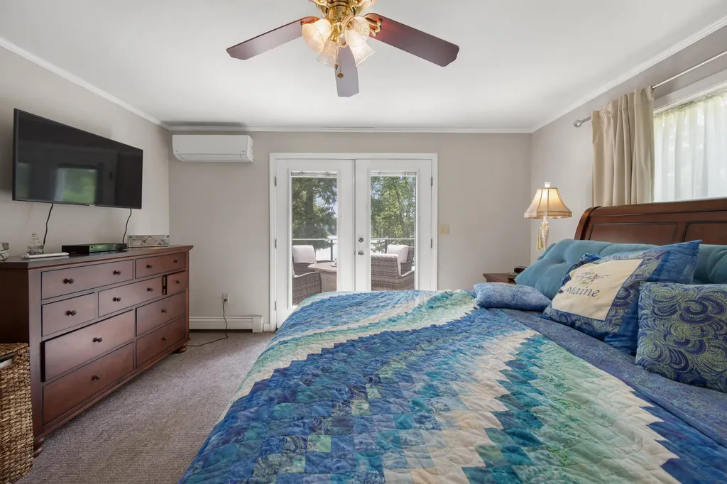 49 Falcon Lane Lamoine ME 04605