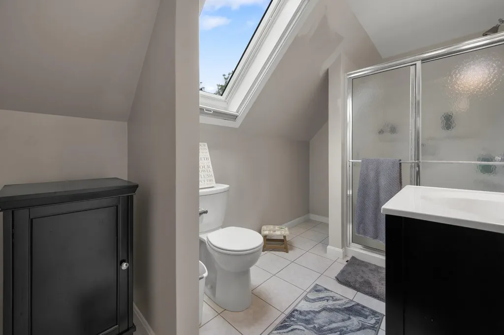 49 Falcon Lane Lamoine ME 04605