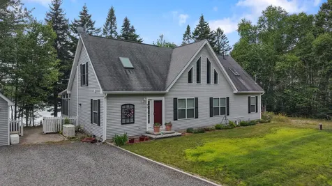 49 Falcon Lane Lamoine ME 04605