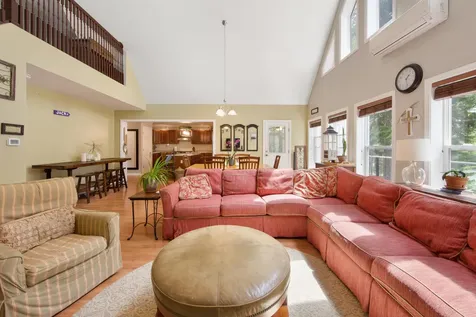 49 Falcon Lane Lamoine ME 04605