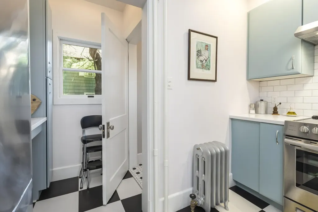35 Washburn Avenue Portland ME 04101