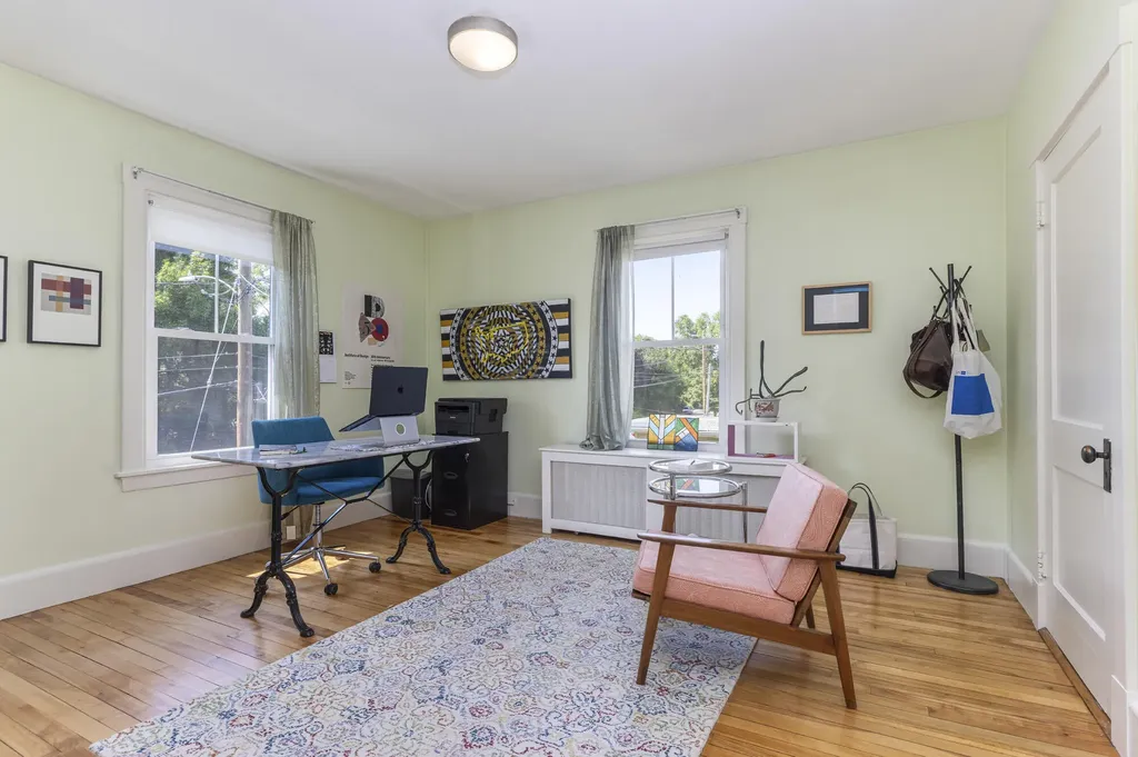 35 Washburn Avenue Portland ME 04101