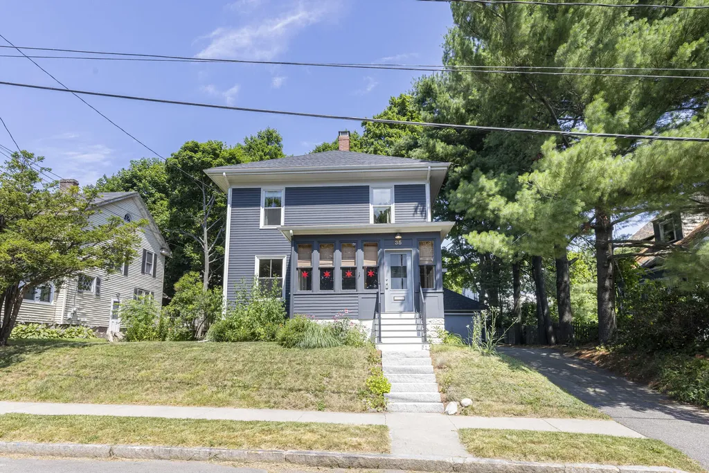 35 Washburn Avenue Portland ME 04101