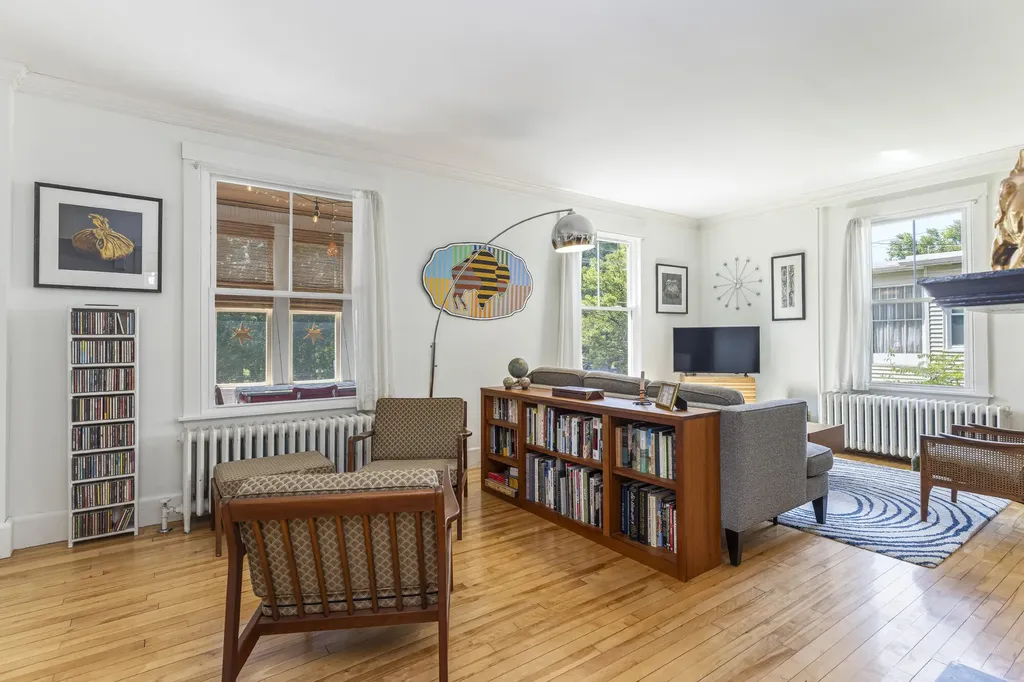 35 Washburn Avenue Portland ME 04101