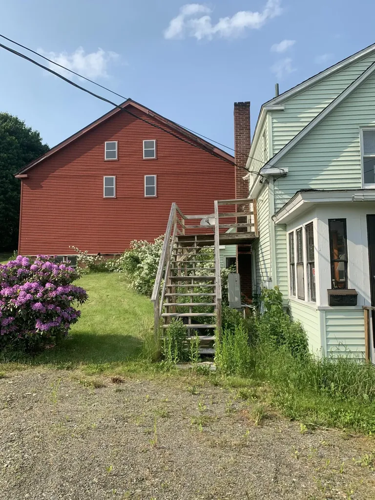 57 Oxford Street Augusta ME 04330