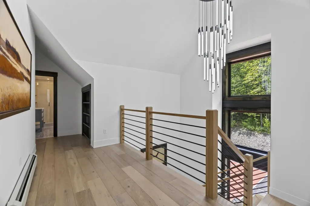 47 Tourmaline Way Newry ME 04261