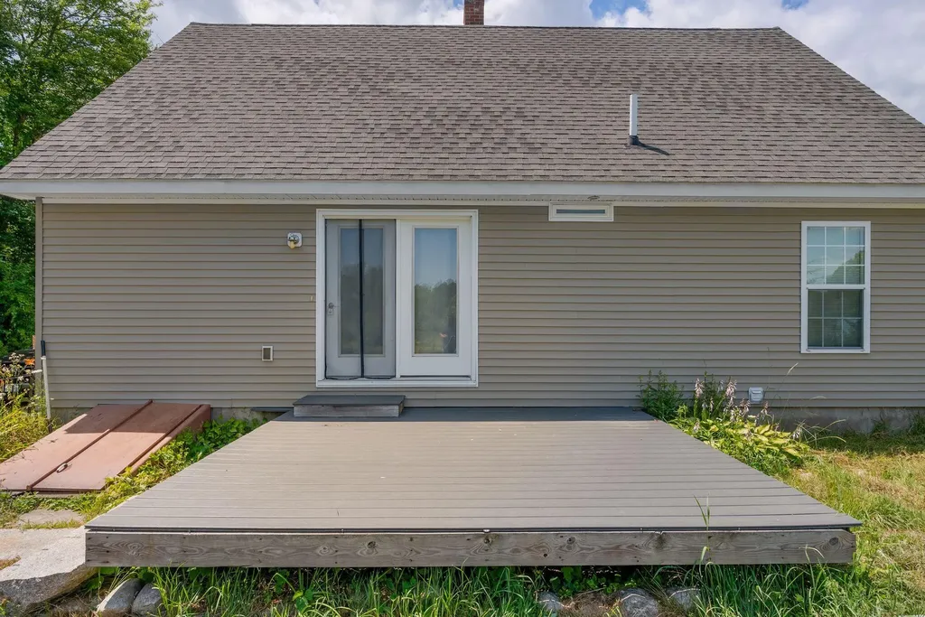 379 Waldoboro Road Friendship ME 04547