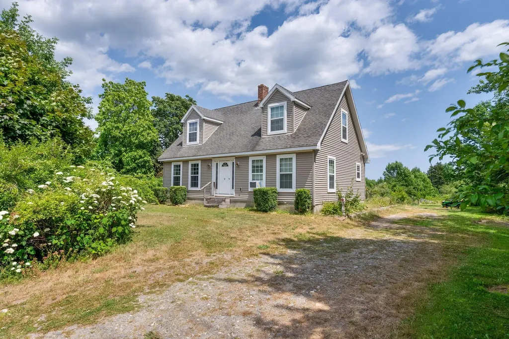 379 Waldoboro Road Friendship ME 04547