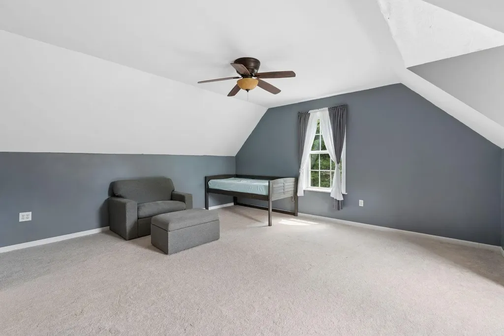 379 Waldoboro Road Friendship ME 04547