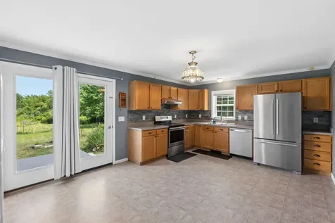 379 Waldoboro Road Friendship ME 04547