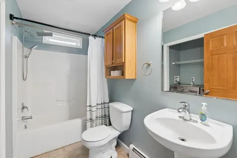 379 Waldoboro Road Friendship ME 04547