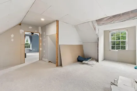 379 Waldoboro Road Friendship ME 04547