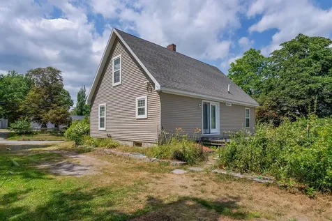 379 Waldoboro Road Friendship ME 04547