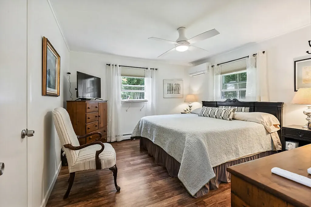 48 Sanford Road Augusta ME 04330