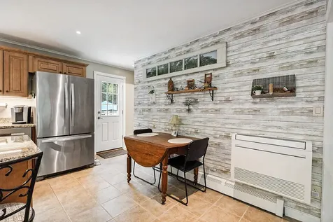 48 Sanford Road Augusta ME 04330